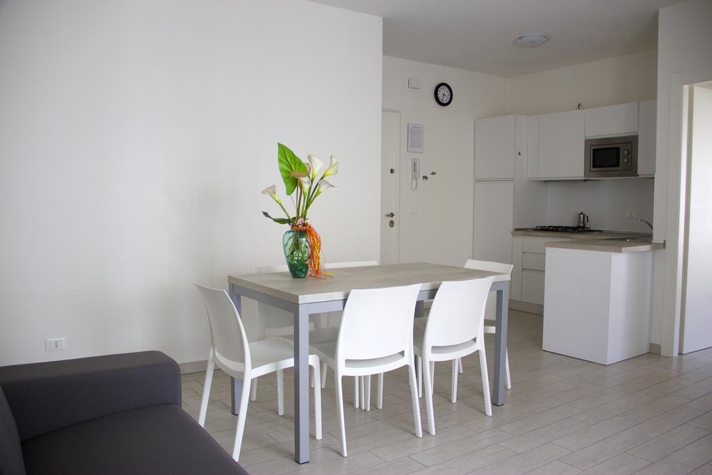 Residence La Perla Caorle Eksteriør billede