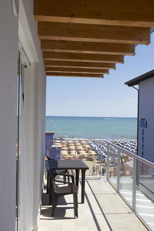 Residence La Perla Caorle Eksteriør billede